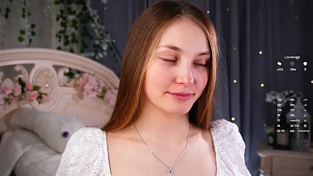 MonaEldon online show from 04-10-26, 02:07