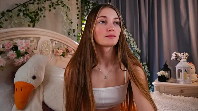 MonaEldon online show from 11-07-25, 02:16