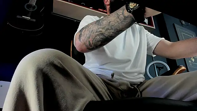 axxelrich  online show from 03-02-25, 12:03