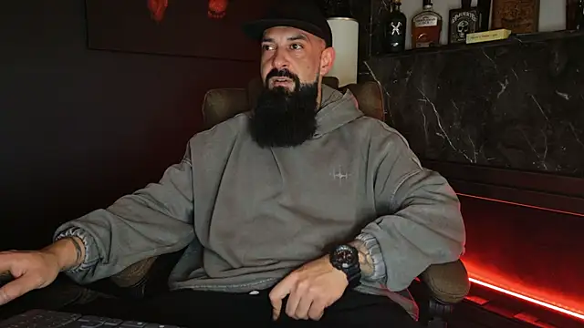 axxelrich  online show from 11-26-25, 04:34