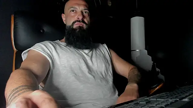 axxelrich  online show from 09-08-25, 06:18