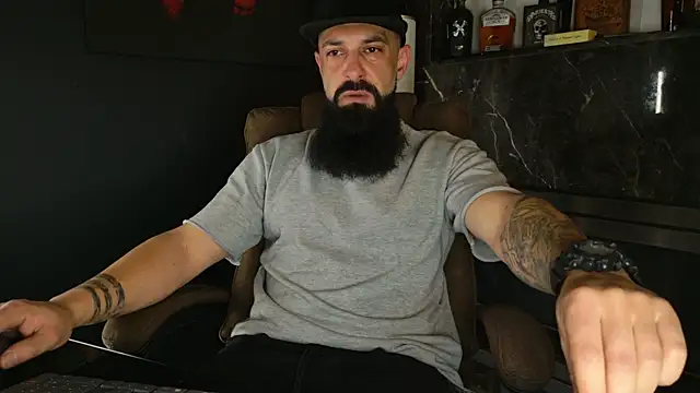 axxelrich  online show from 11-11-25, 04:40