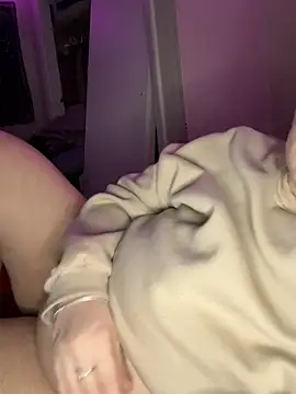 menaceswife online show from 03-22-25, 11:42