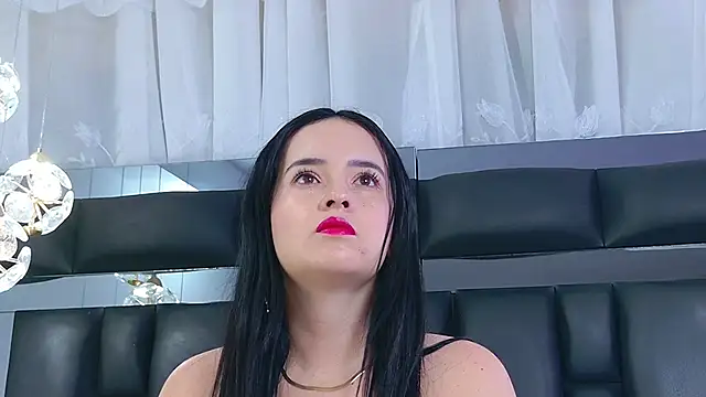 DahianaMoss online show from 12-21-25, 11:45