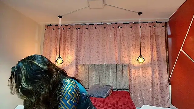 Snapshot of VioletaScott_ chatting on 10-02-25, 01:25 VioletaScott online show from 10-02-25, 01:25