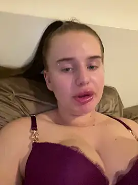 Snapshot of yourhornyslut chatting on 05-04-26, 08:00 yourhornyslut online show from 05-04-26, 08:00