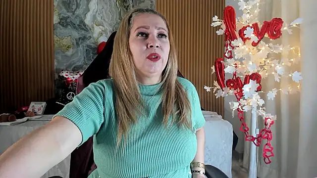 Danna topless online show from 03-14-26, 12:11