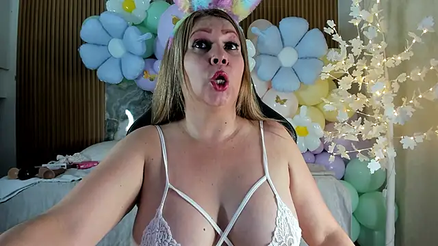 Danna topless online show from 03-31-26, 12:07