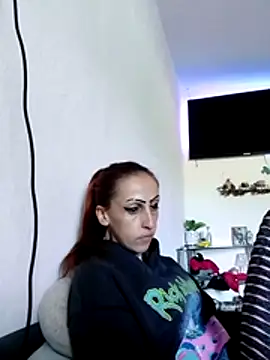 kriszy baby online show from 06-12-26, 06:55