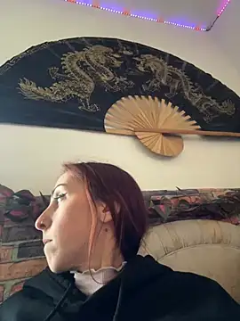 kriszy baby online show from 03-20-25, 09:04