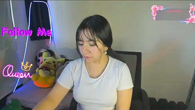 litle mily  online show from 05-07-26, 09:40
