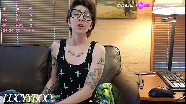 lovelylucyy online show from 12-02-25, 06:42