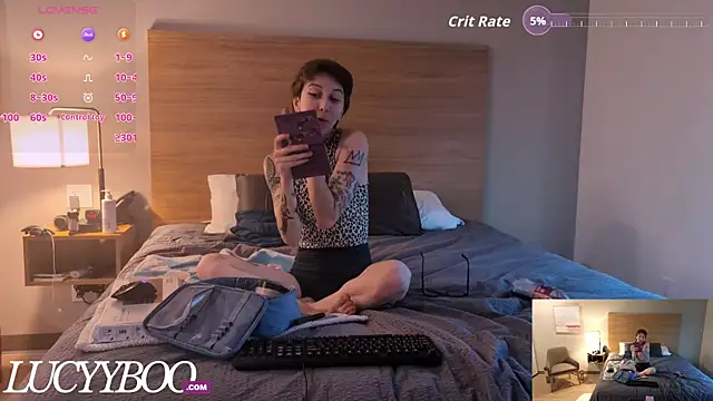 lovelylucyy online show from 10-13-25, 10:43