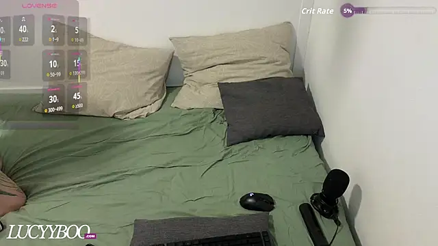 lovelylucyy online show from 02-11-26, 05:57