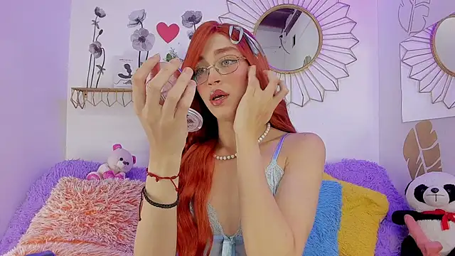 Ariadna Evangeline online show from 11-17-25, 06:06