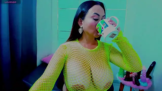 IsaSixty9 online show from 02-06-25, 08:45