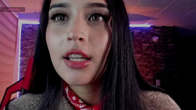 Charlotte greys online show from 11-29-25, 11:27