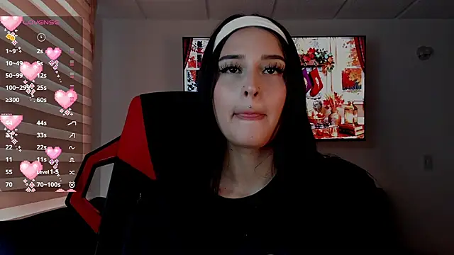 Charlotte greys online show from 11-07-25, 09:08