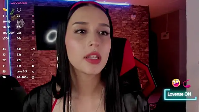 Charlotte greys online show from 05-03-26, 01:00