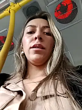 Snapshot of rachellboom chatting on 02-14-25, 05:57 rachellboom online show from 02-14-25, 05:57