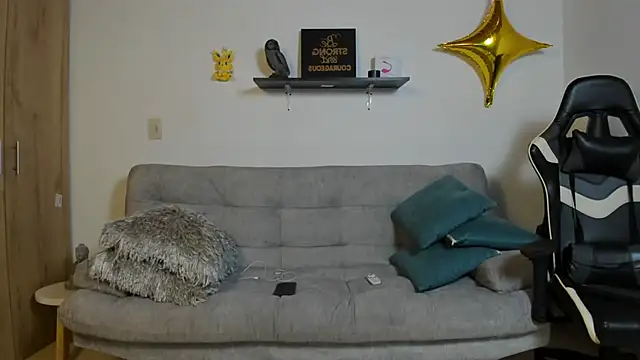 julian wallace online show from 01-11-26, 11:00