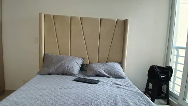 julian wallace online show from 02-19-26, 09:01