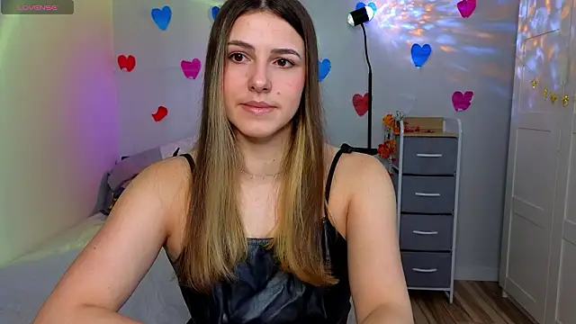 Snapshot of sophia_euphoriaa chatting on 03-22-26, 09:00 sophia euphoriaa online show from 03-22-26, 09:00