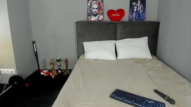 MuscleXXXBarbie online show from 06-04-26, 02:05