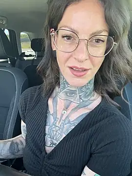 BrownieyQueen online show from 05-22-26, 07:50
