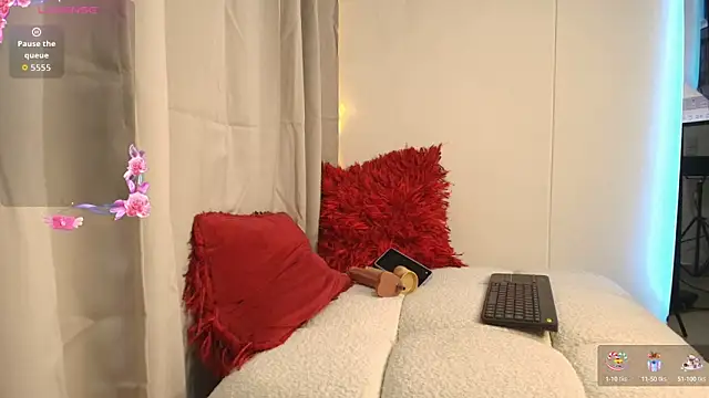 Snapshot of liaowen1 chatting on 09-12-25, 03:01 liaowen1 online show from 09-12-25, 03:01