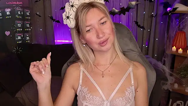 MilaBott online show from 10-20-25, 08:09