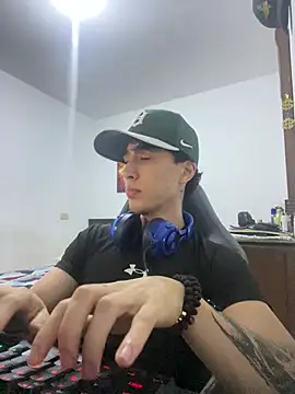 gojo satoru 18 online show from 04-06-26, 03:02