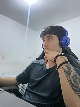 gojo satoru 18 online show from 03-02-26, 02:56