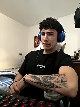 gojo satoru 18 online show from 01-06-26, 06:12