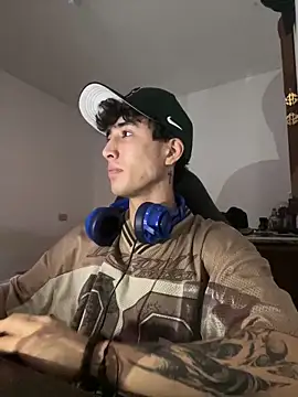 gojo satoru 18 online show from 03-18-26, 06:53