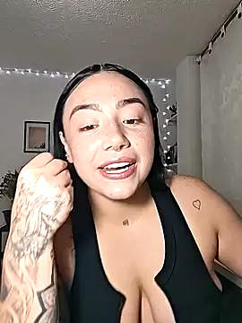 Snapshot of helena_smith chatting on 03-19-25, 05:08 helena smith online show from 03-19-25, 05:08