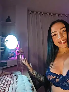 helena smith online show from 04-06-26, 04:41