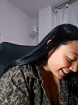 helena smith online show from 12-15-25, 02:28