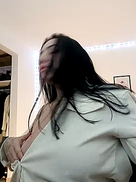 Snapshot of helena_smith chatting on 02-14-25, 04:04 helena smith online show from 02-14-25, 04:04
