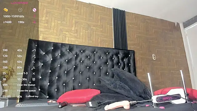 Laross25 online show from 10-10-25, 08:20