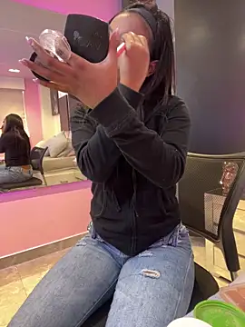 GabrielaLugo online show from 02-09-26, 12:03