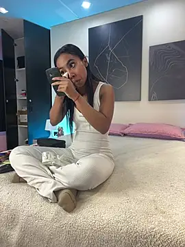 GabrielaLugo online show from 05-11-26, 11:44