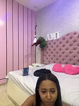 GabrielaLugo online show from 11-26-25, 11:54