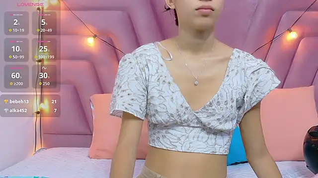 Beautifulskinny18 online show from 11-04-25, 07:50