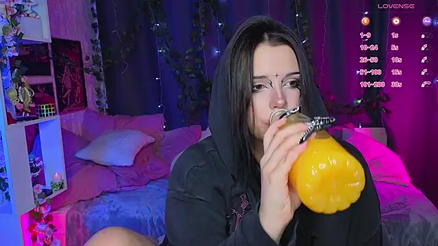 DorisGaillard online show from 10-07-25, 06:09