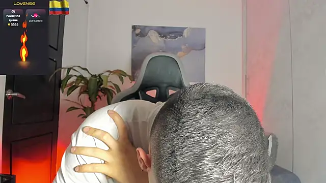 Yeiko Romero  online show from 12-16-25, 11:09