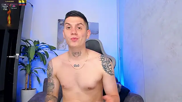 Yeiko Romero  online show from 02-11-26, 03:45