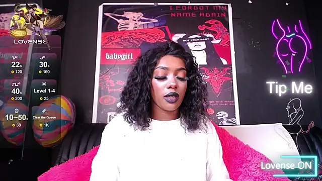 Snapshot of TIFFANYYSTAR chatting on 03-17-25, 02:23 TIFFANYYSTAR online show from 03-17-25, 02:23