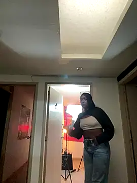 TIFFANYYSTAR online show from 12-20-25, 10:12