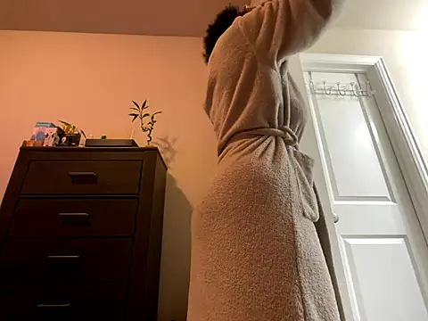 wynterheat online show from 11-15-25, 05:33